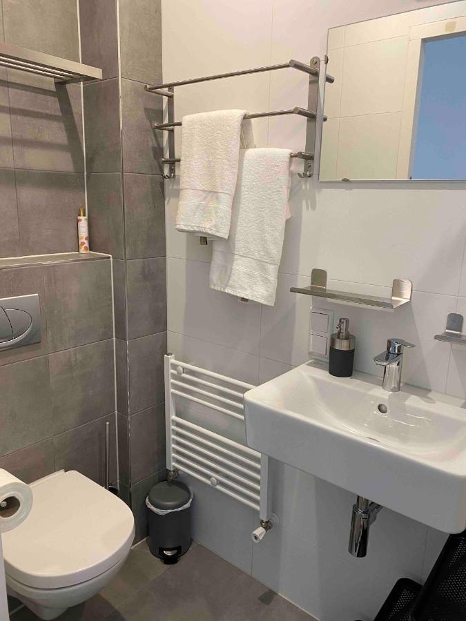 Haagshuisje- Eigen Appartement, Dichtbij Alles, Stijlvol Voorburg Exteriér fotografie